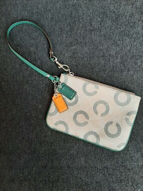 COACH "Ashley" Dotted Op Art Logo Small Wristlet w/ 2 Logo Hang Tags